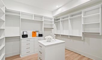 437 Jon Scott Dr, Alpharetta, GA 30009