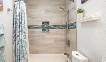 1299 ULUNIU Rd 106C, Kihei, HI 96753