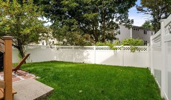 15 Ash St 15, Belmont, MA 02478