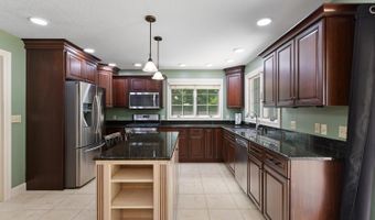 2850 Lee Marie Dr, Adrian, MI 49221