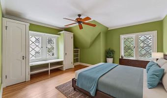 914 Ash St, Baraboo, WI 53913