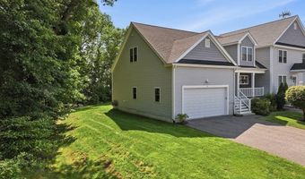 15 Curtis Cir 15, Avon, MA 02322