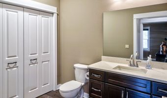 4274 Evergreen Rd 14, Adrian, MI 49221