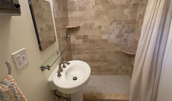 1718 PRESTON Rd, Alexandria, VA 22302