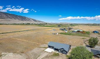 8 Lakota Ct, Cody, WY 82414