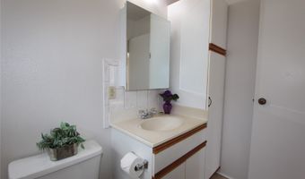 2134 A Citron St A, Honolulu, HI 96826