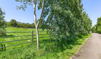 550 Crowson Rd, Ashland, OR 97520