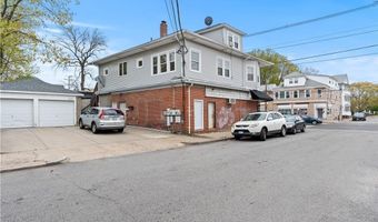 189 Smith St, Cranston, RI 02905