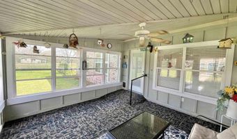 2259 E Laurel St, Atmore, AL 36502