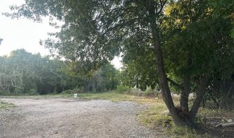 112 Pioneer Trl, Weatherford, TX 76087