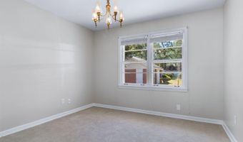 1917 Palmyra Rd, Albany, GA 31701