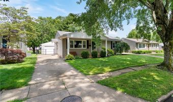 1086 Terrell Dr, Akron, OH 44313
