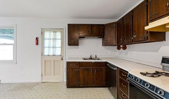 1040 VALLEY Rd, Hockessin, DE 19707
