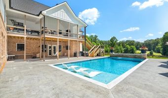 1380 Cronic Town, Auburn, GA 30011