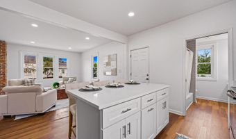 121 Walnut St, Ashville, OH 43103