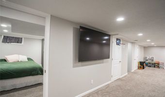 112 NW Des Moines St, Ankeny, IA 50023