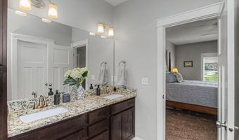 1408 Ledges Dr, Ames, IA 50010