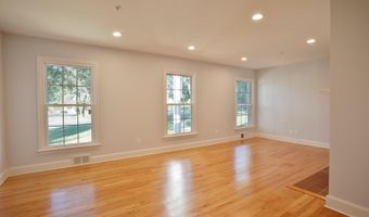 316 FARM Rd, Aberdeen, MD 21001