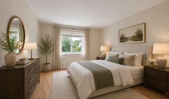 4627 LOGSDON Dr 51, Annandale, VA 22003
