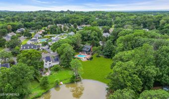 6 Trimbleford Ln, Middletown, NJ 07748