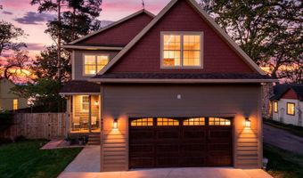 9823 103rd St NW, Annandale, MN 55302