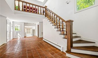 97 Harrison Ave P1, Newport, RI 02840