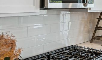 930 151st Ave NW, Andover, MN 55304