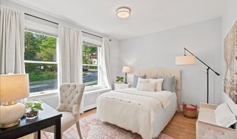 2800 S ARLINGTON RIDGE Rd, Arlington, VA 22202