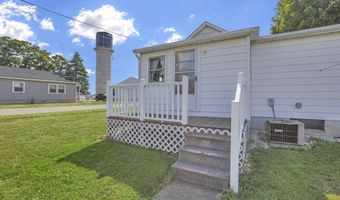 300 Halderman St, Amanda, OH 43102