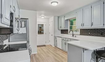 140 Wendy Ln, Athens, GA 30605
