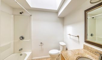 141 Gurleyville Rd, Mansfield, CT 06268