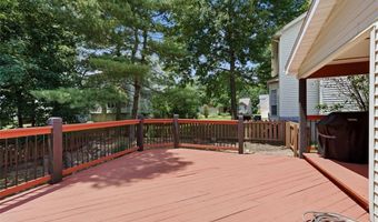 305 Oak Top Ct, Ballwin, MO 63021