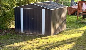1313 E Benton Ave, Ava, MO 65608