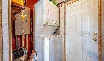 483 Store Hill Rd, Austinville, VA 24312