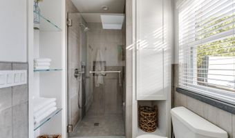 129 Santa Cruz Ave, Aptos, CA 95003