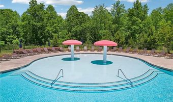 377 Station Overlook Dr, Auburn, GA 30011