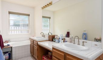 1506 MOCKINGBIRD Ln APT 11-A, Basalt, CO 81621