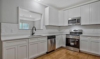 16608 EASTVIEW Ter, Bowie, MD 20716
