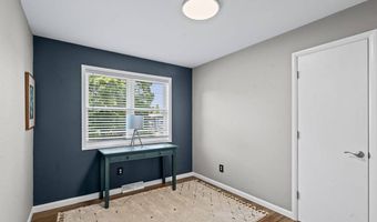 25 Edgecomb St, Albany, NY 12209