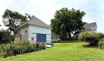 619 Q St, Aurora, NE 68818