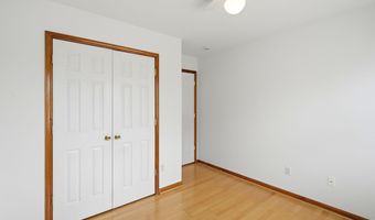 92 Birch St, Beachwood, NJ 08722