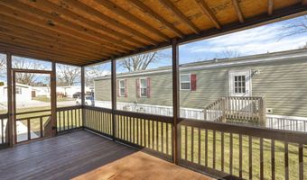 22 Skyline Dr, Ashville, OH 43103
