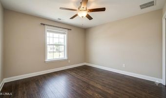 2505 Hermitage Rd, Beaufort, SC 29902