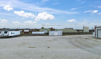 707 S Wickham St, Alvord, TX 76225