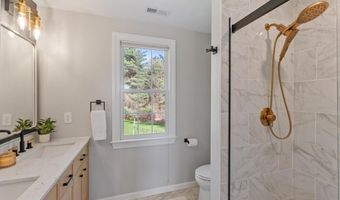 140 Barteau Ln, Boxborough, MA 01719