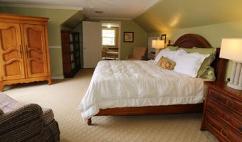 1 Crosstie Ln, Batesville, IN 47006