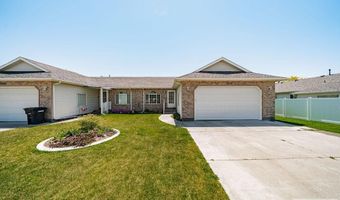 2930 Courtyard Cir, Ammon, ID 83406