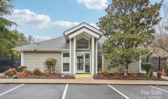 2 Creekside Ln, Asheville, NC 28803