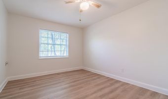 1622 W ABINGDON Dr 101, Alexandria, VA 22314