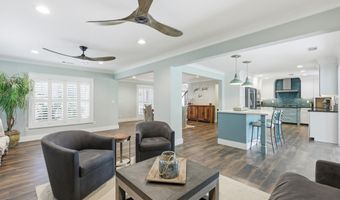 106 S Hermitage Rd, Beaufort, SC 29902